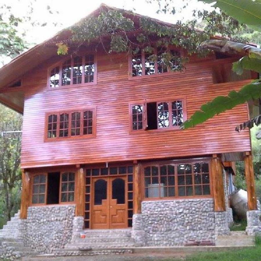 Illariy Tampu Ecoalbergue Oxapampa Exterior foto
